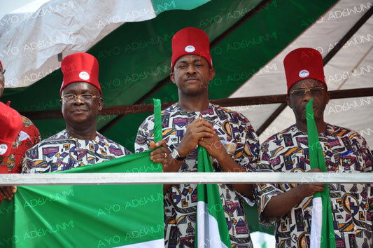 Faces of Resolve | Photography on Canvas | 183 x 122 cm