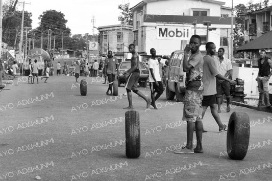 Òpópónà | Photography on Canvas | 183 x 122 cm