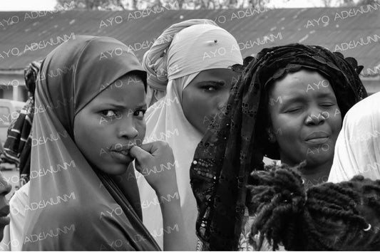 The Witnesses (Black and White) | Photography on Canvas | 183 x 122 cm 