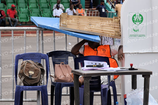 Weight of Service | Photography on Canvas | 183 x 122 cm