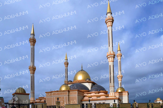 The Golden Minarets of Ilorin | Photography on Canvas | 183 × 122 cm